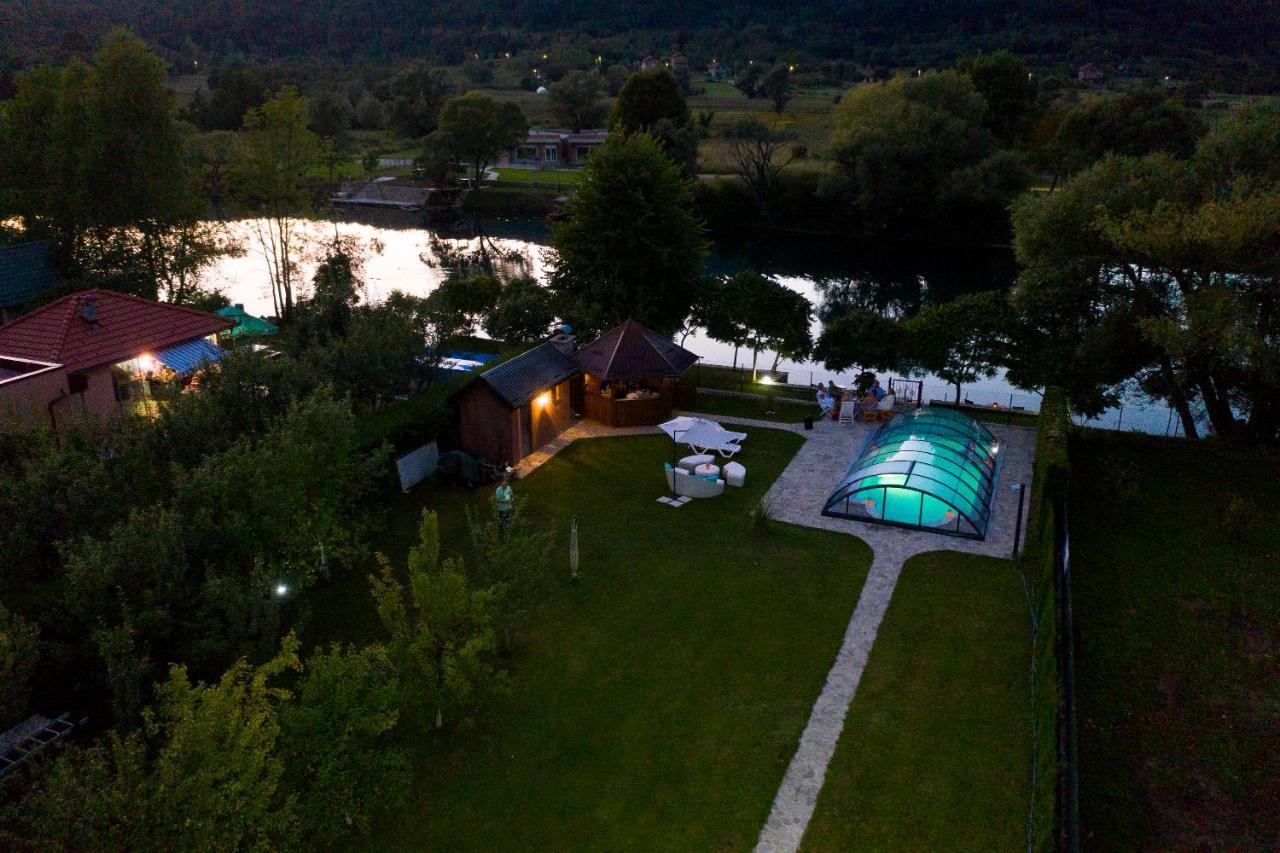 Bihać Casa Dellˇ Amoreヴィラ エクステリア 写真