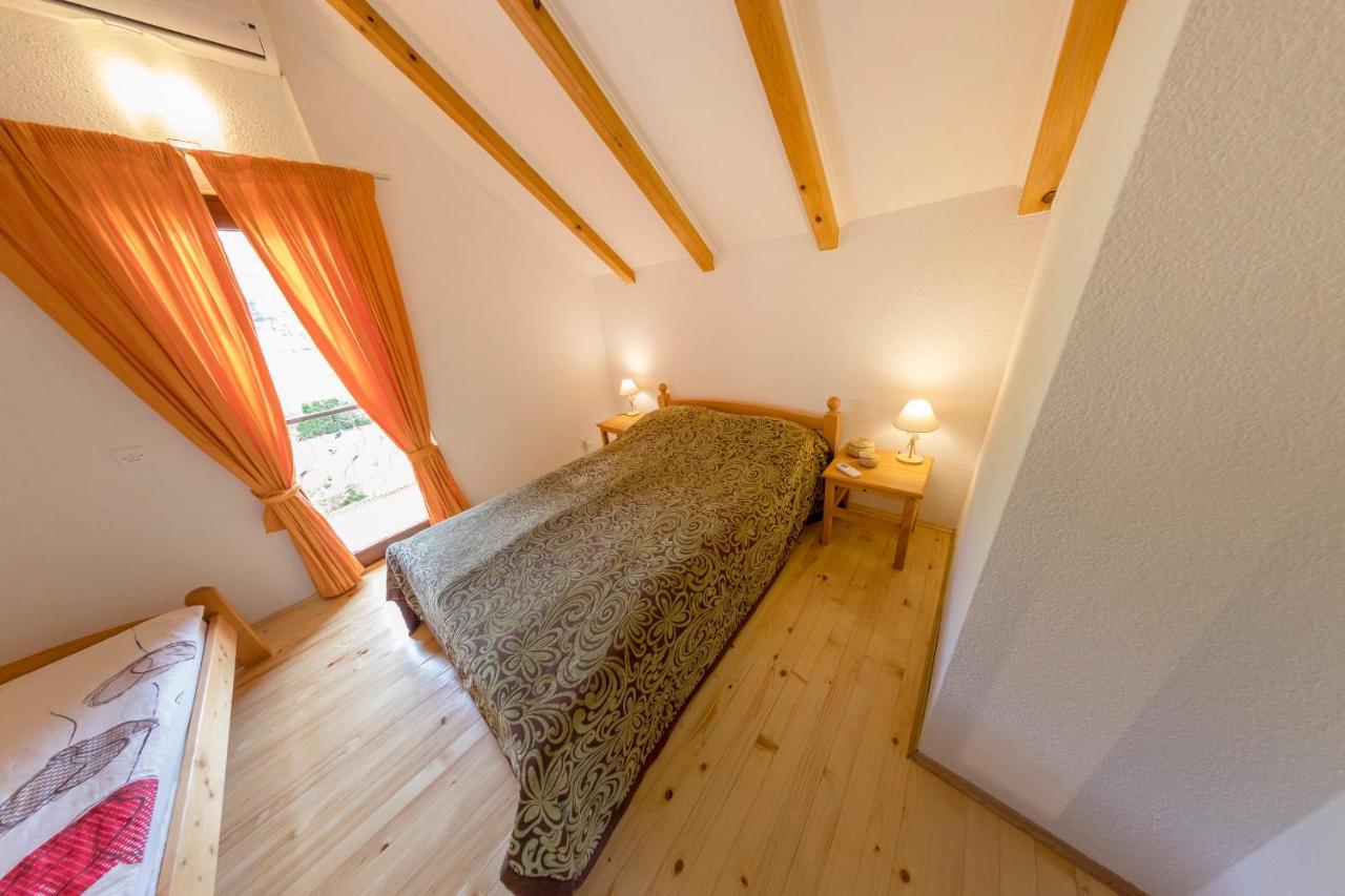 Bihać Casa Dellˇ Amoreヴィラ エクステリア 写真