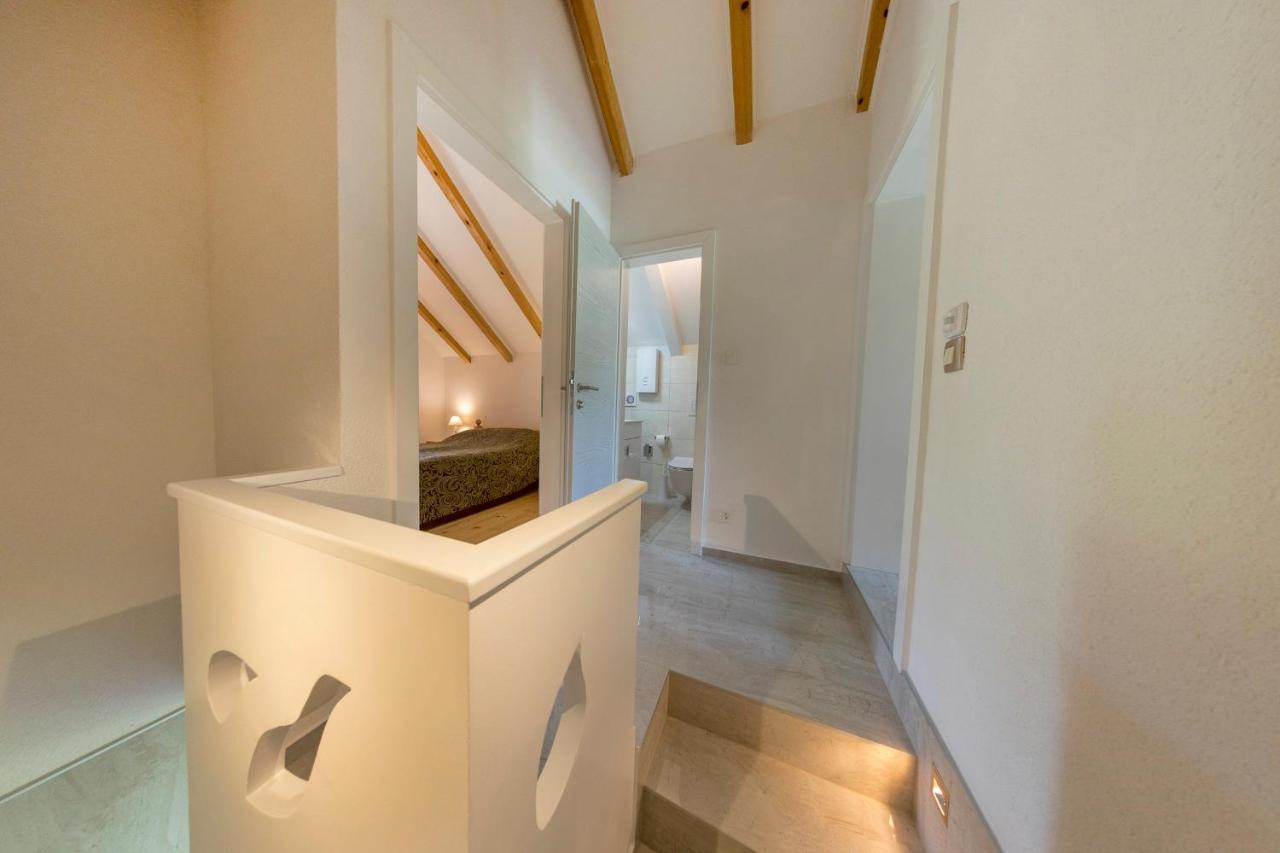 Bihać Casa Dellˇ Amoreヴィラ エクステリア 写真