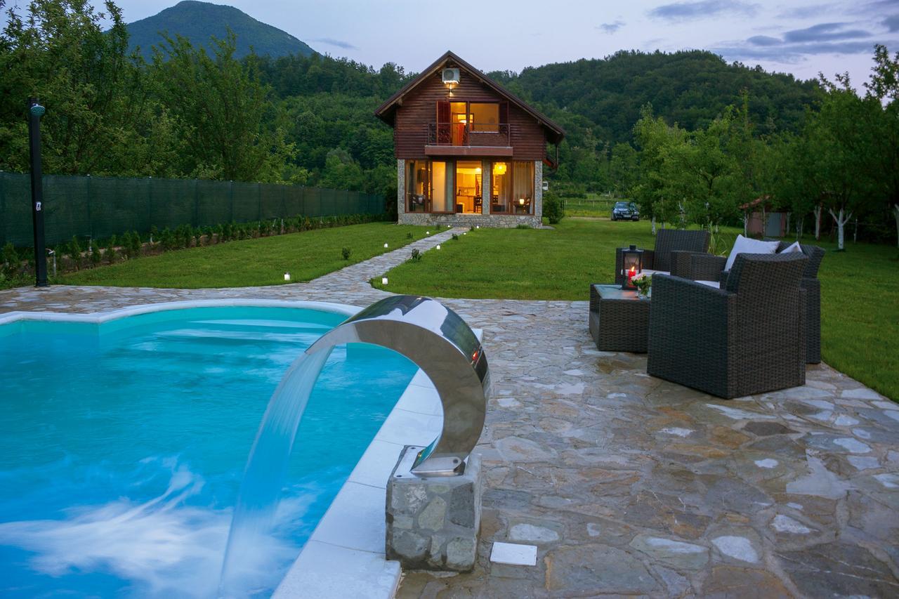 Bihać Casa Dellˇ Amoreヴィラ エクステリア 写真