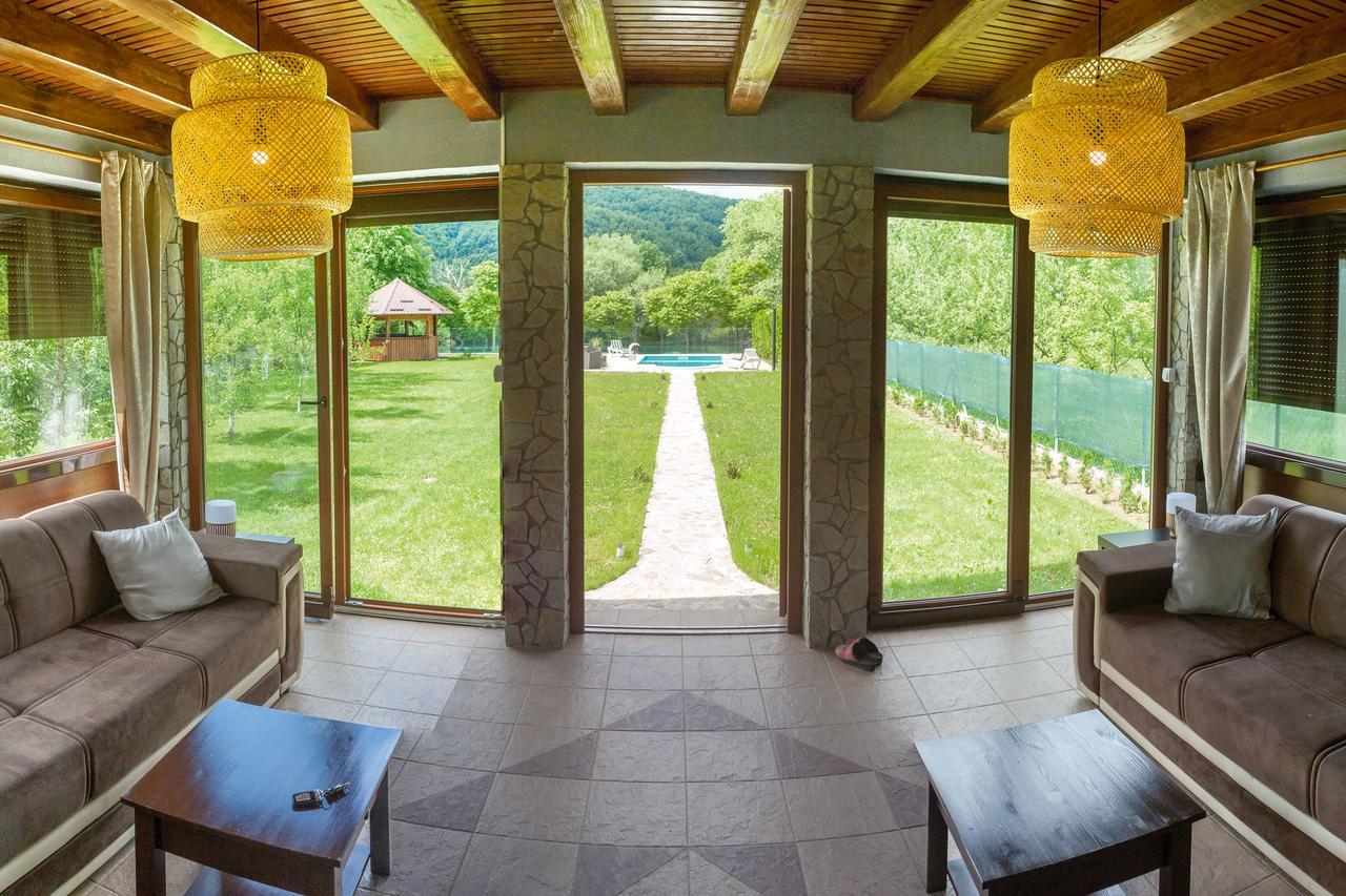 Bihać Casa Dellˇ Amoreヴィラ エクステリア 写真